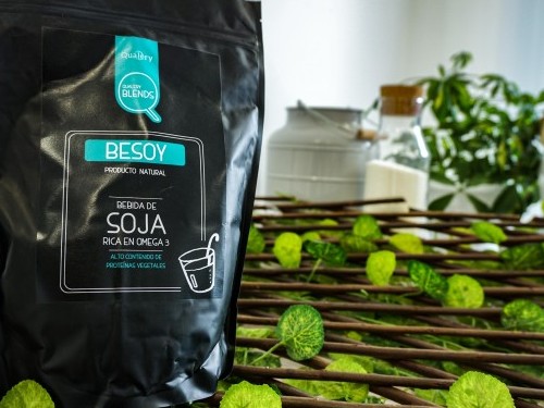 Qualery se introduce en el mundo de las bebidas vegetales y ecológicas con su nueva referencia de soja, Besoy.