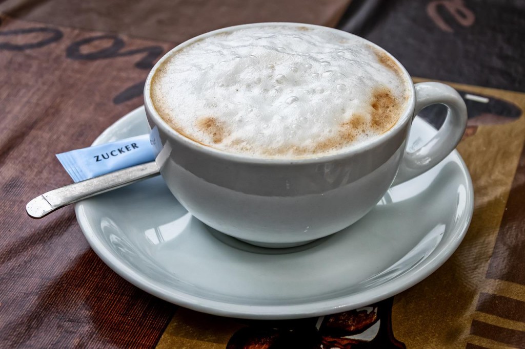 Cómo hacer espuma de leche con batidora